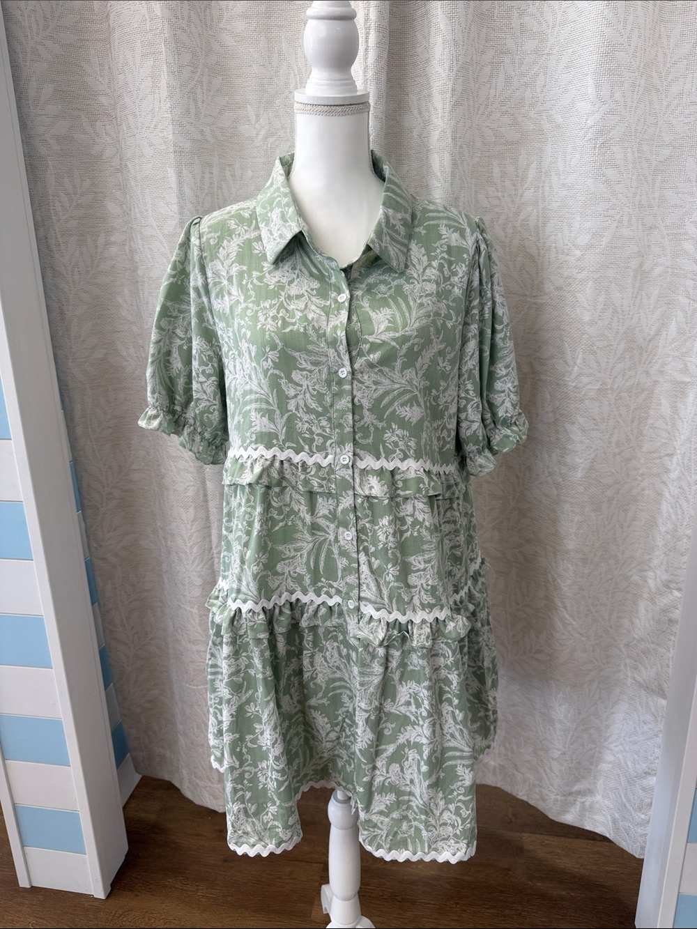 Women's Sage Green Floral Tiered Dress